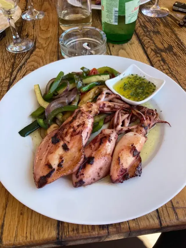 grilled squid with side dish at Buffet Pizzeria Niko